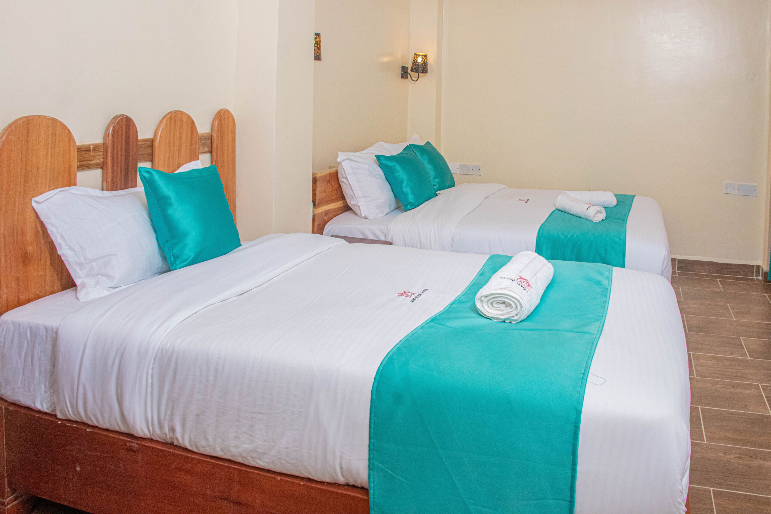 Deluxe Room - View 3