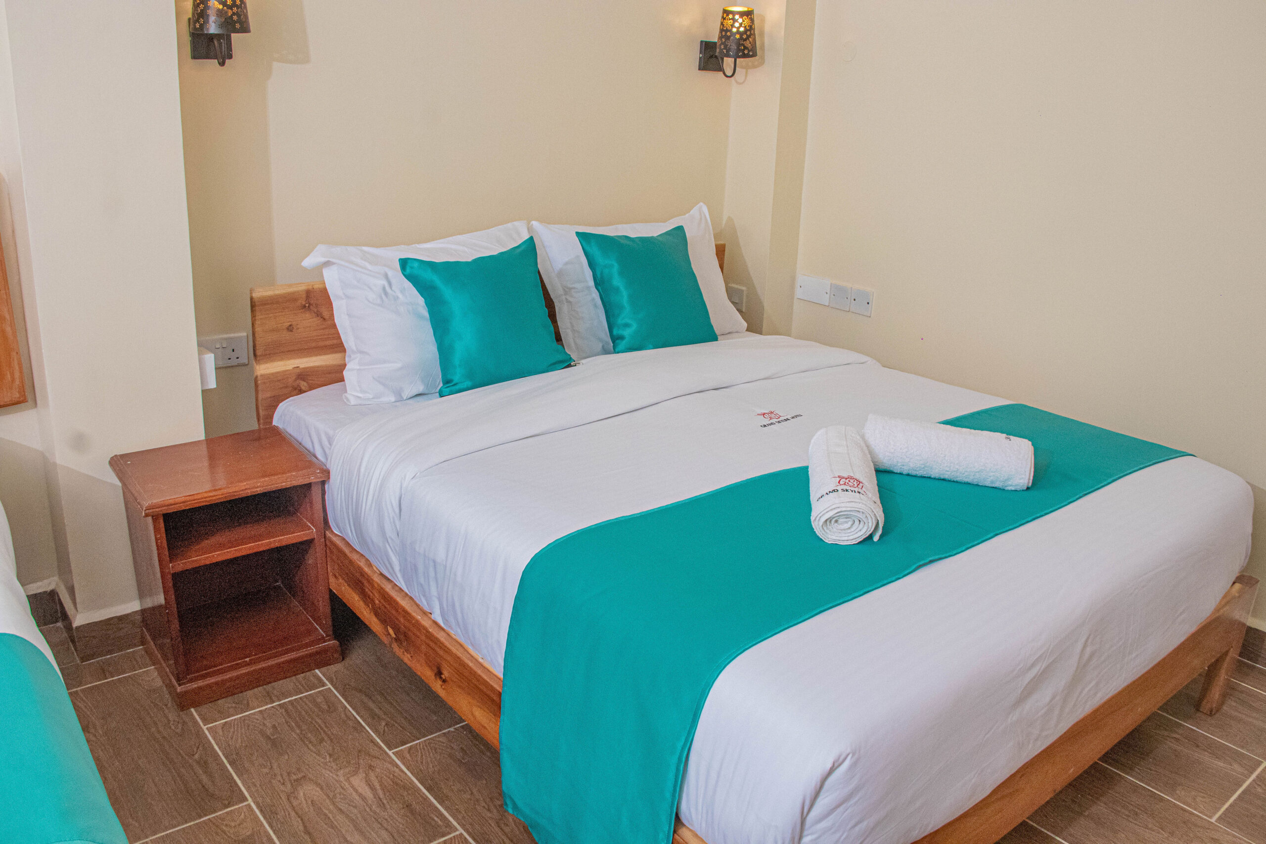 Deluxe Room - View 4